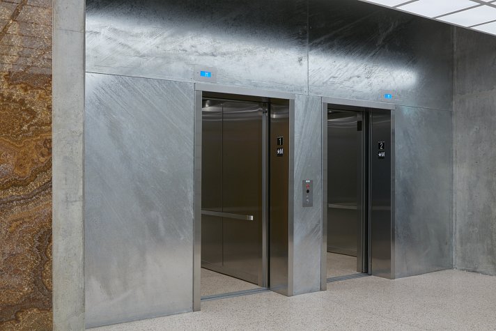 038 Sotirios Kotoulas Sotirios Corp Sherbrook Flats