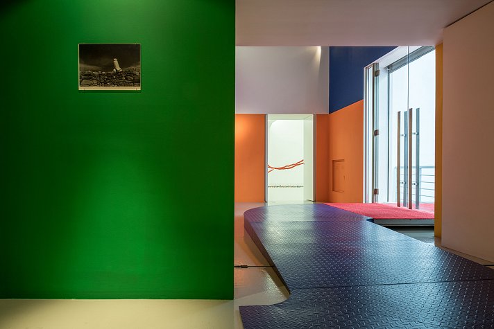 deste_anti-structure6web